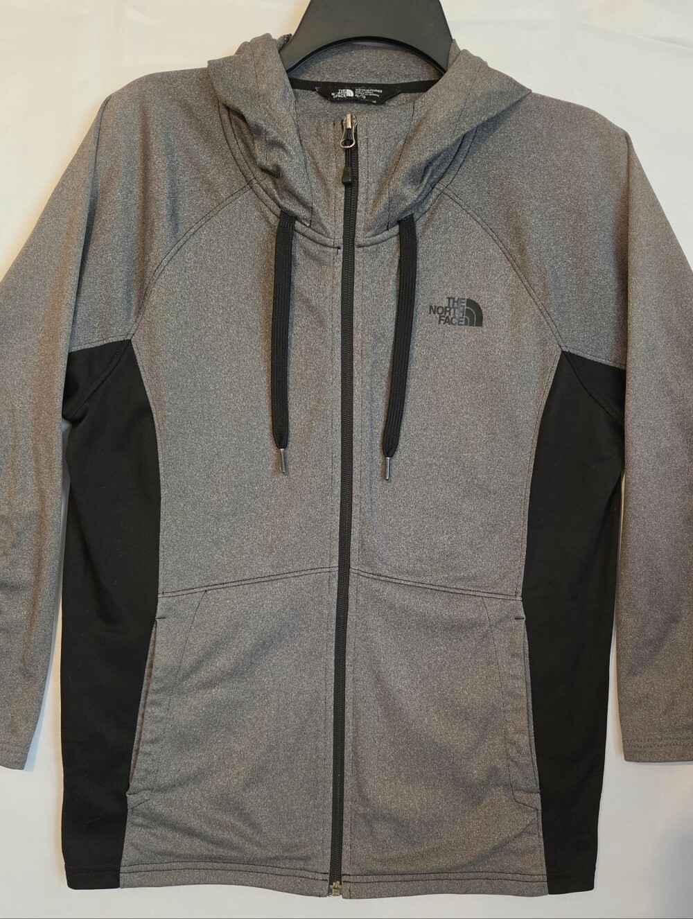 The North Face Women's Heather Gray Lightweight Hooded Jacket. XL